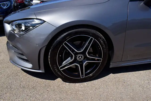 Mercedes-Benz Cla Class view 10