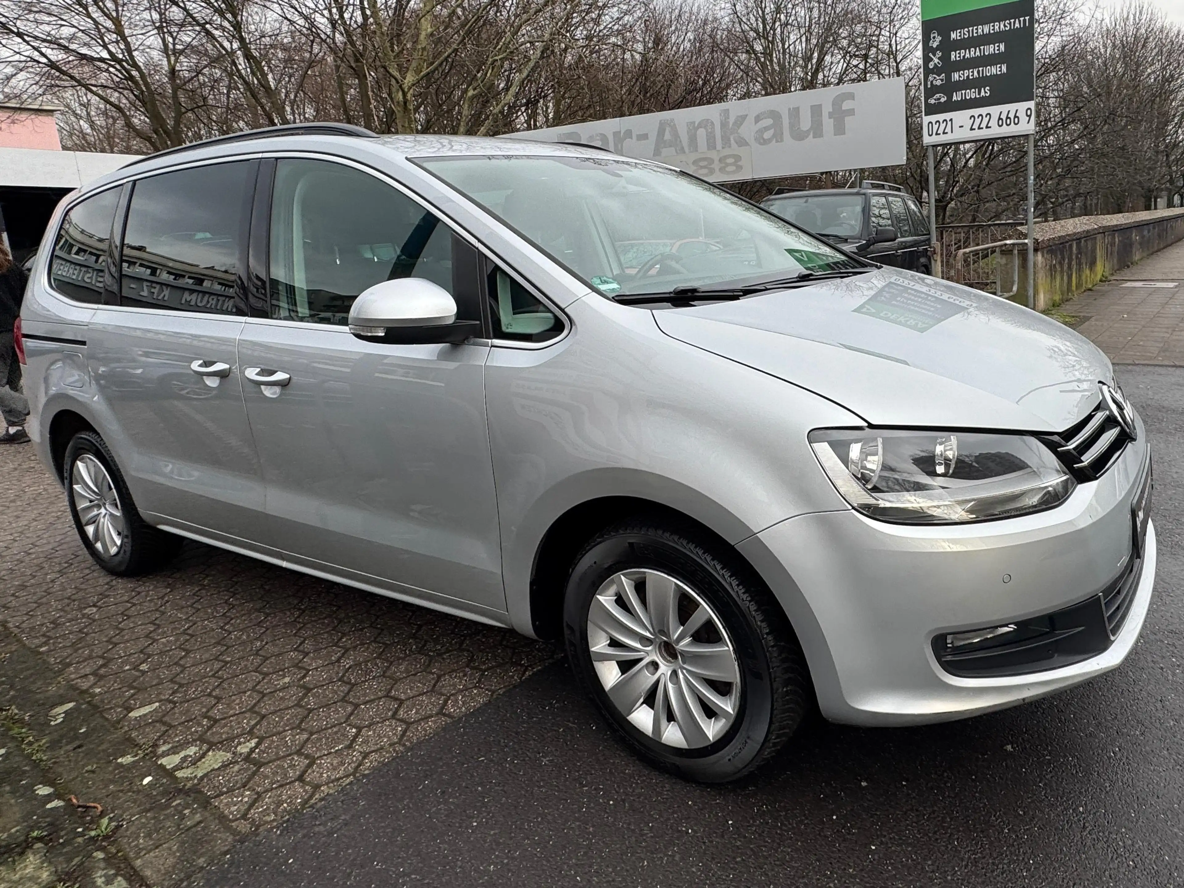 Volkswagen Sharan Comfortline BMT 7-SITZ KLIMA 2-HAND — photo 2