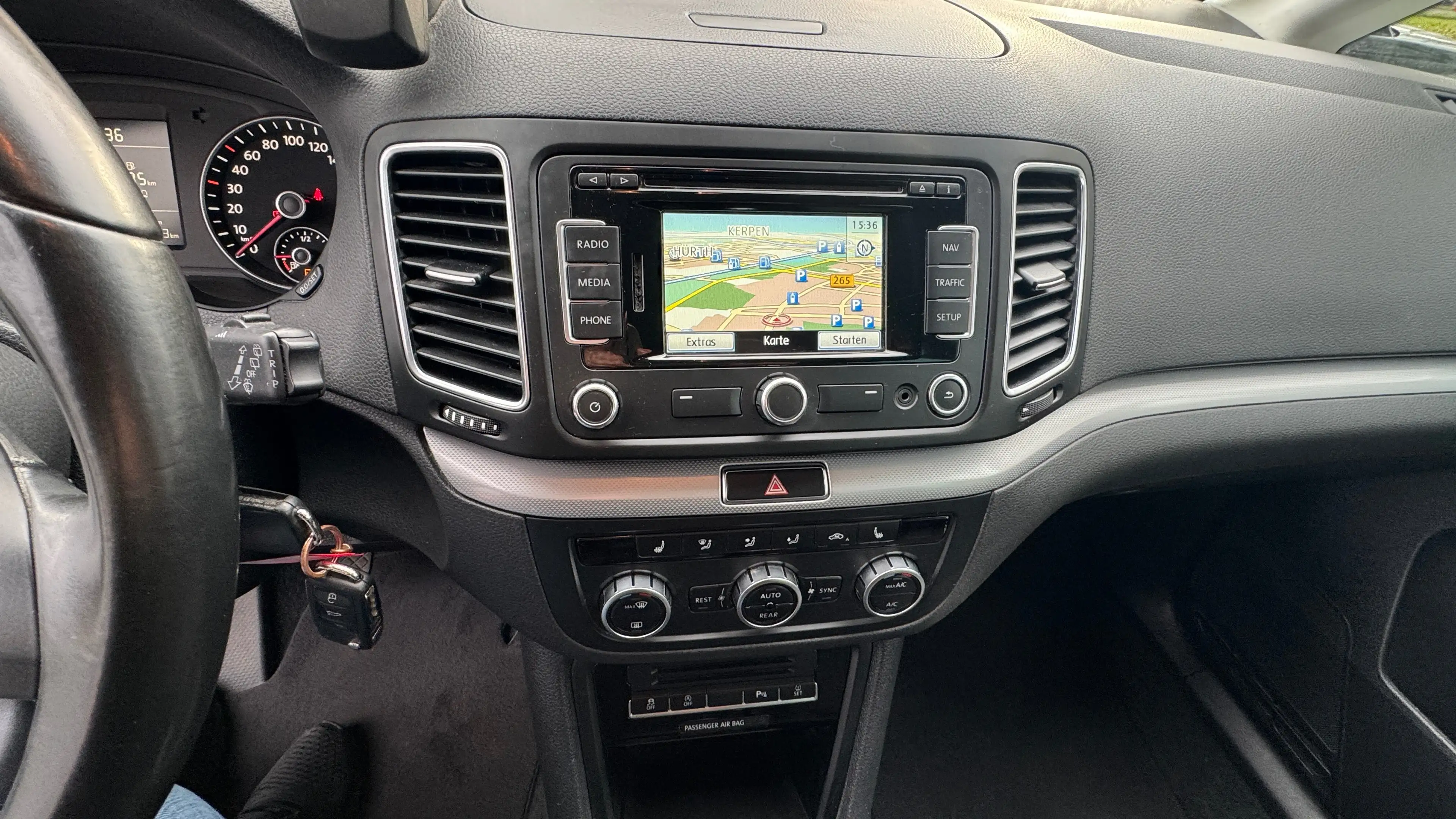 Volkswagen Sharan Comfortline BMT 7-SITZ KLIMA 2-HAND — photo 7
