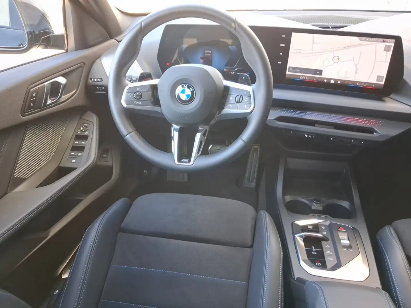 BMW 118 d M Sportpaket LED NAVI APPLECARPLAY DRIVINGA Noir - 2