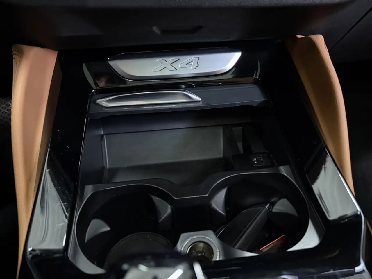 BMW X4 снимка BMW X4
