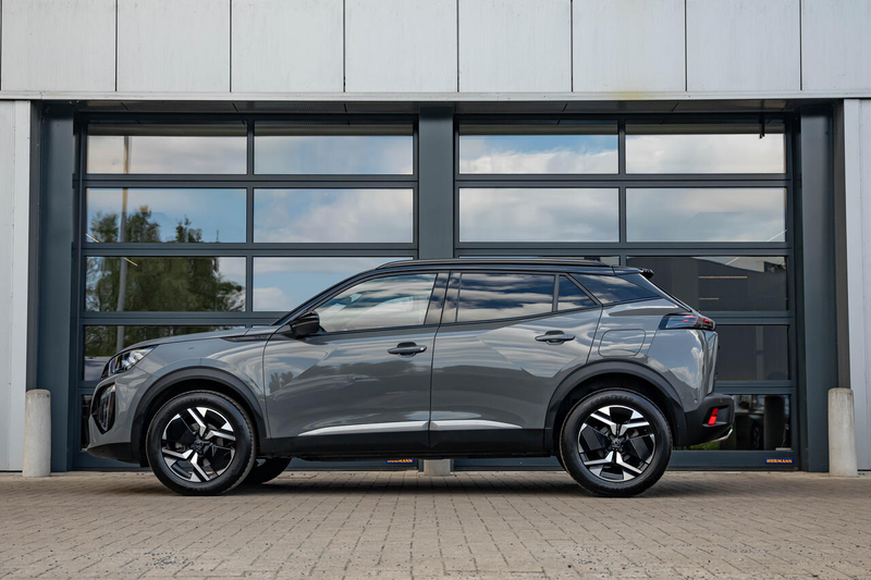 Peugeot 2008 GT | MHEV 145 PK | 360° Camera | Navi | Keyless... — photo 2