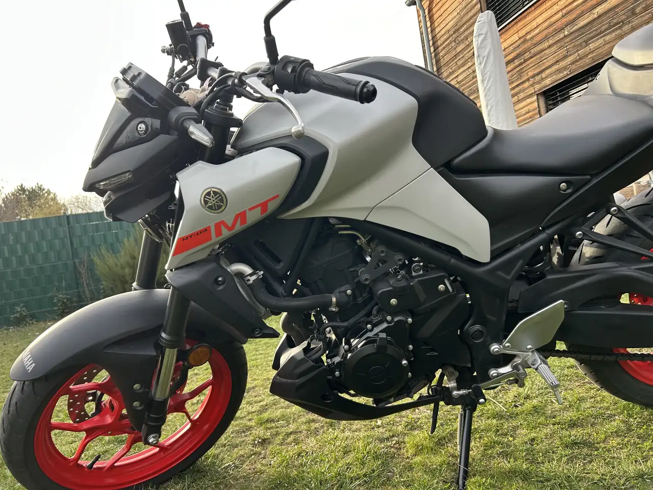 Yamaha MT-03