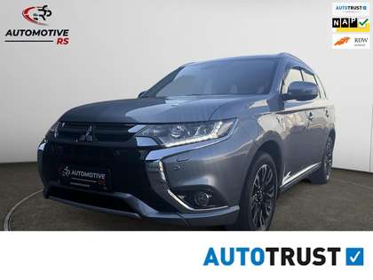 Mitsubishi Outlander 2.0 PHEV 4x4 | Luxe | Rockford Audio | 360° Camera