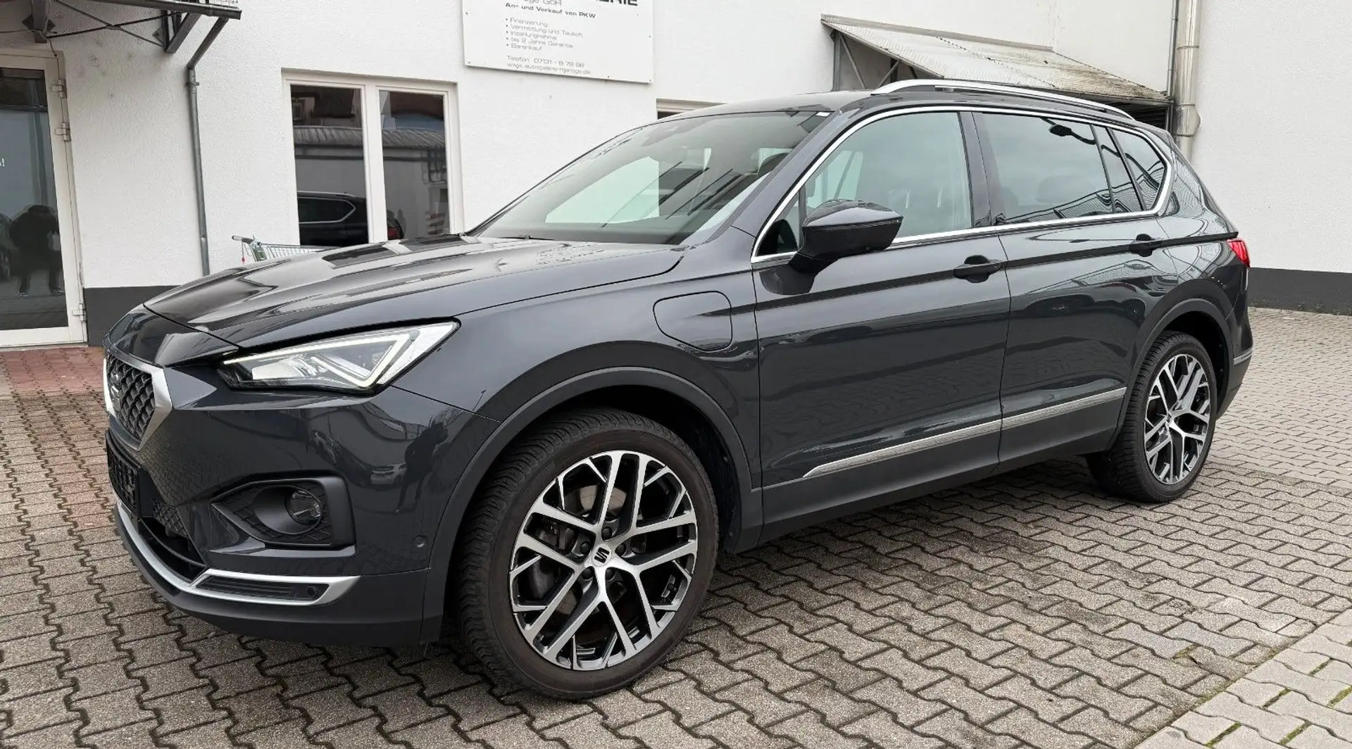 SEAT Tarraco Xperience e-Hybrid ACC/AHK/LED/FULLLINK Grau - 1