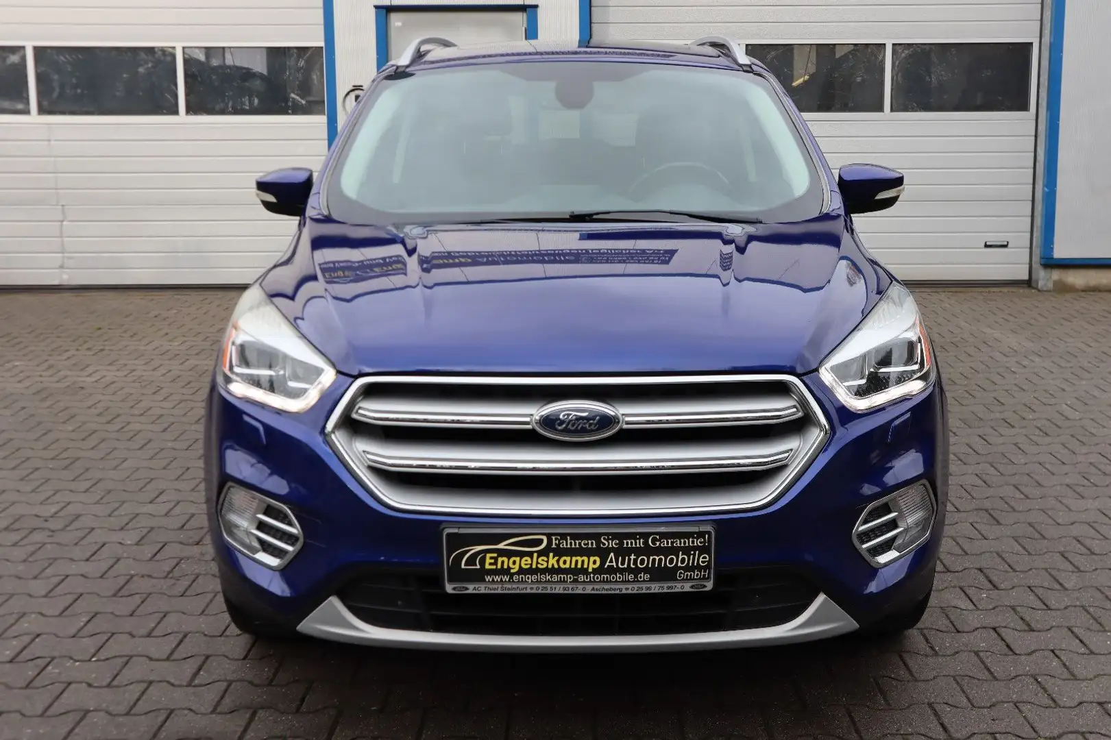 Ford Kuga 1.5 Titanium/LEDER/PANO/SHZ/PDC/AHK/KEYLESS Blau - 2