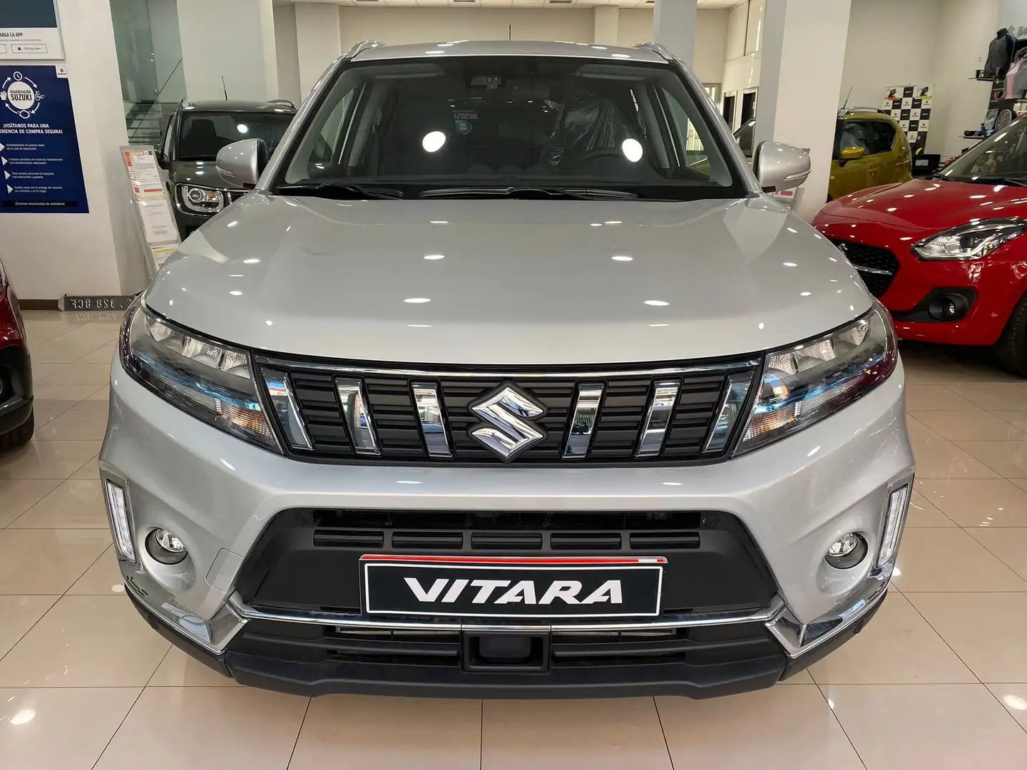 Suzuki Vitara 1.5L GLX Strong Hybrid 4WD - 2