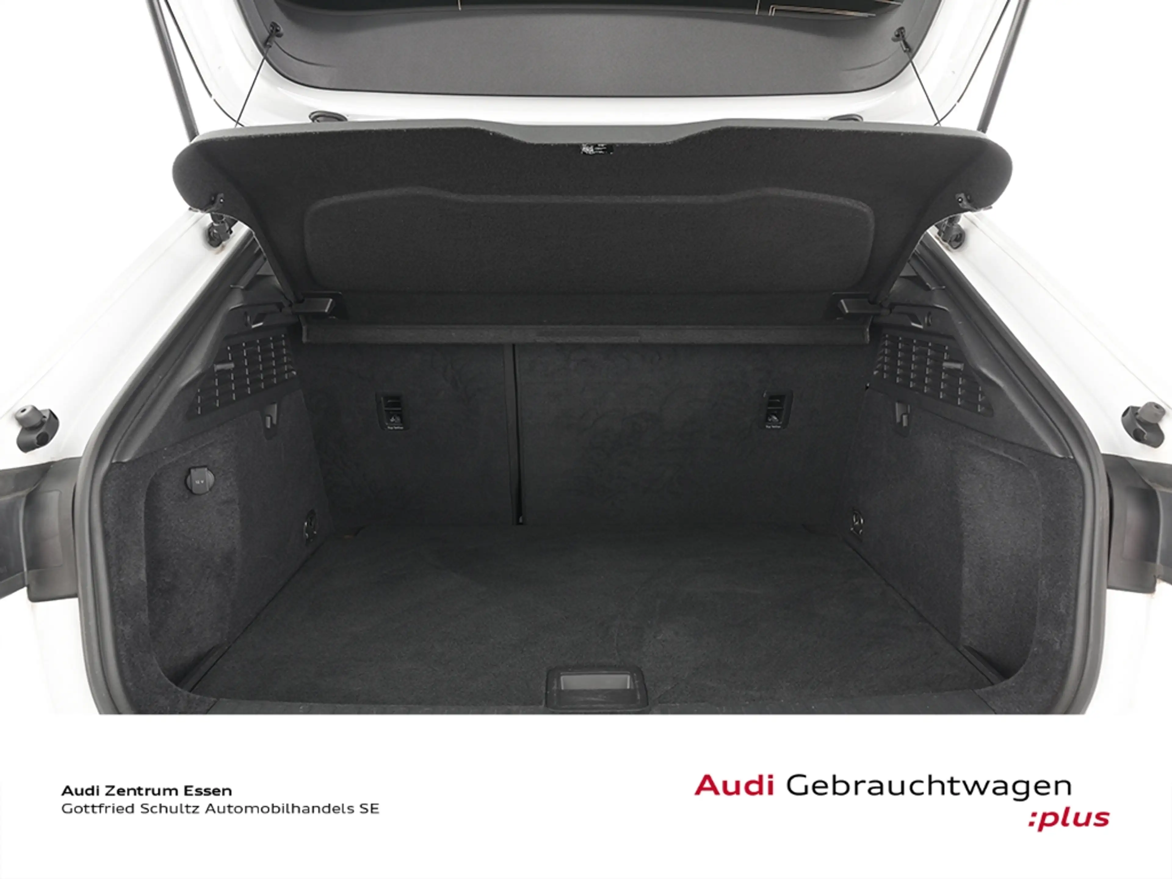 Audi S3 Sportback 2.0 TFSI quattro basis — photo 9