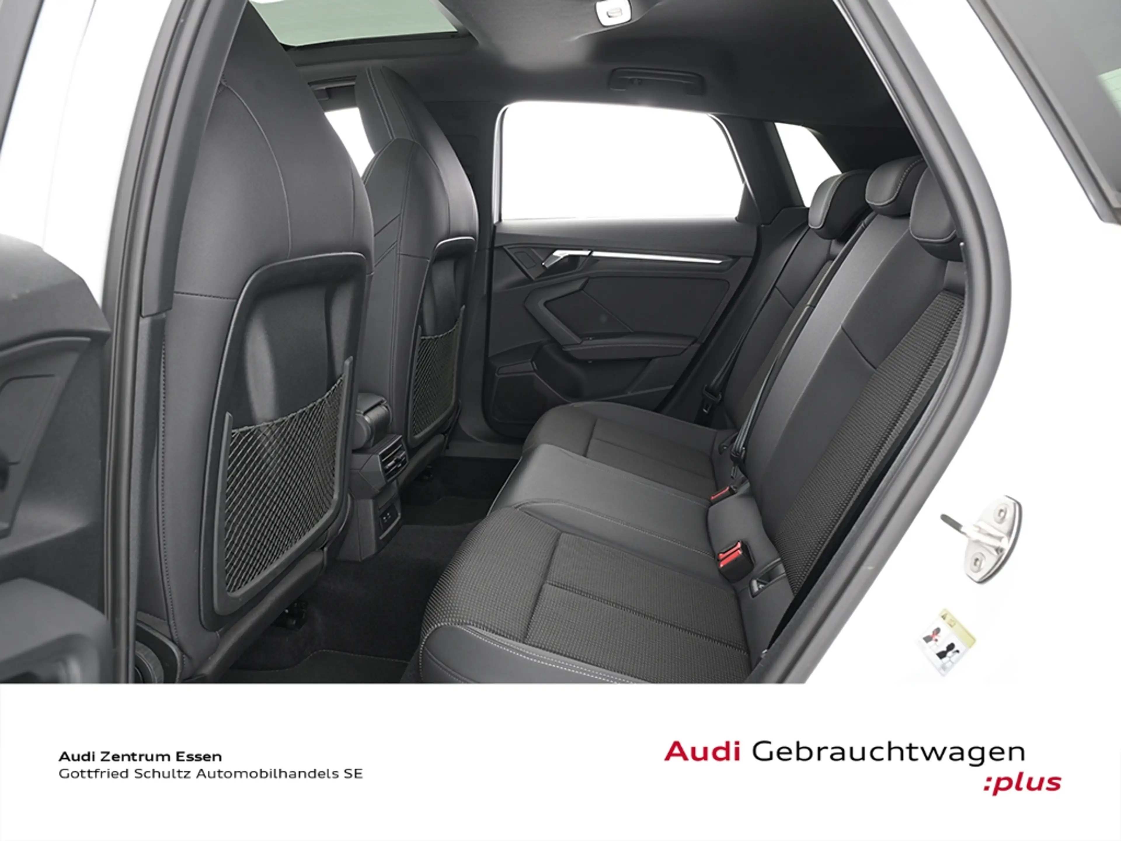 Audi S3 Sportback 2.0 TFSI quattro basis — photo 12