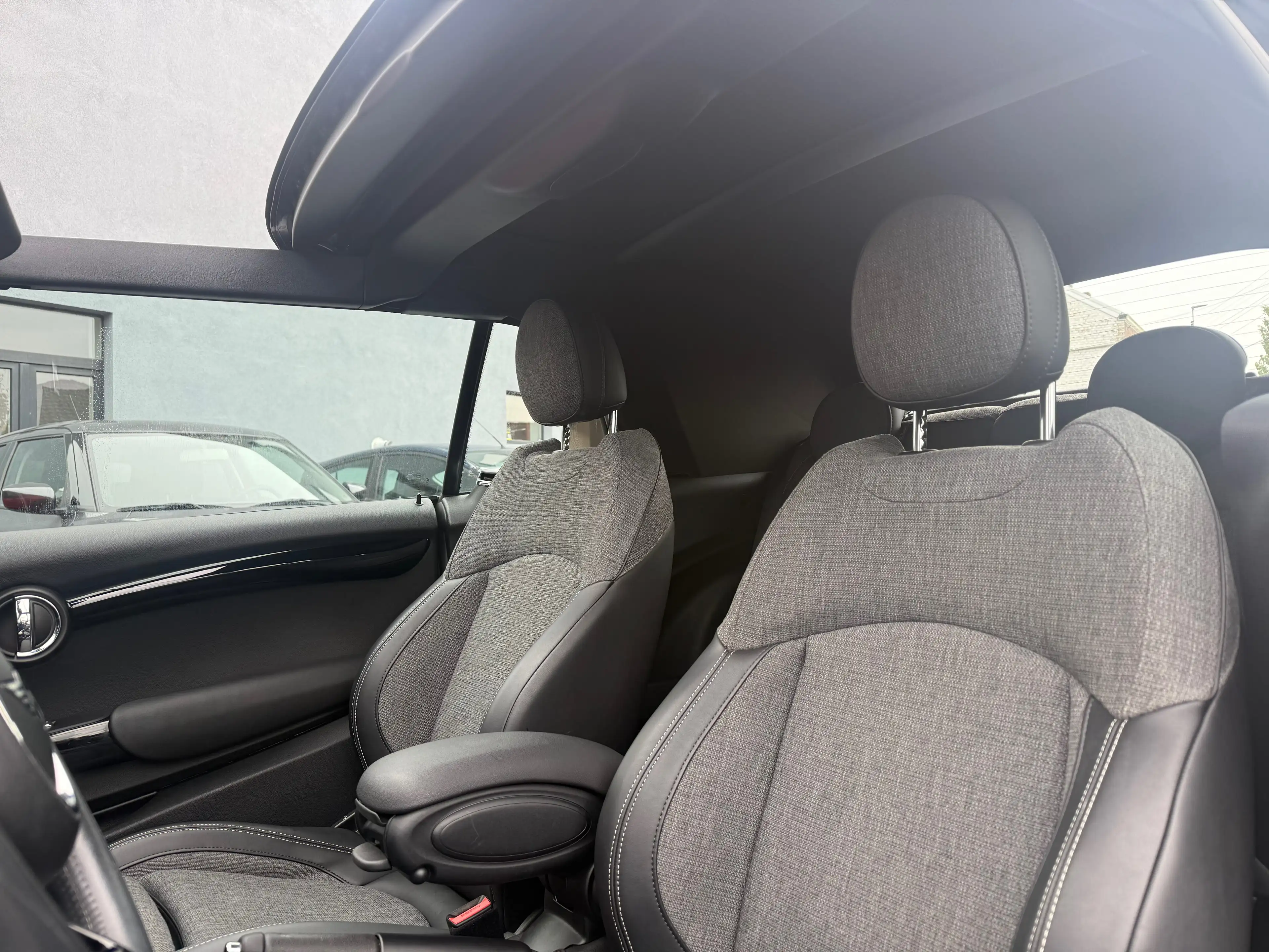 MINI One Cabrio Mini Cabriolet 1.5 One OPF (EU6d-TEMP) IMPECCABLE — photo 12