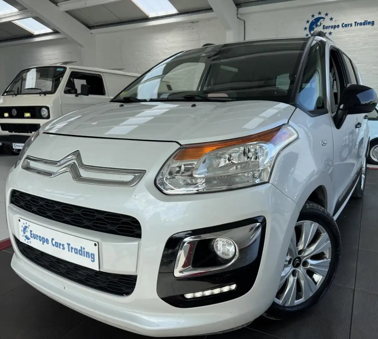 Citroen C3 Picasso EXCLUSIVE 1.6HDI GPS 1ÈRE MAIN GAR 12M Blanc - 1