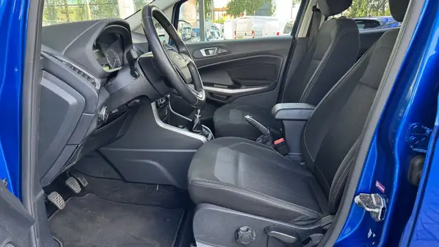 Ford Ecosport view 9