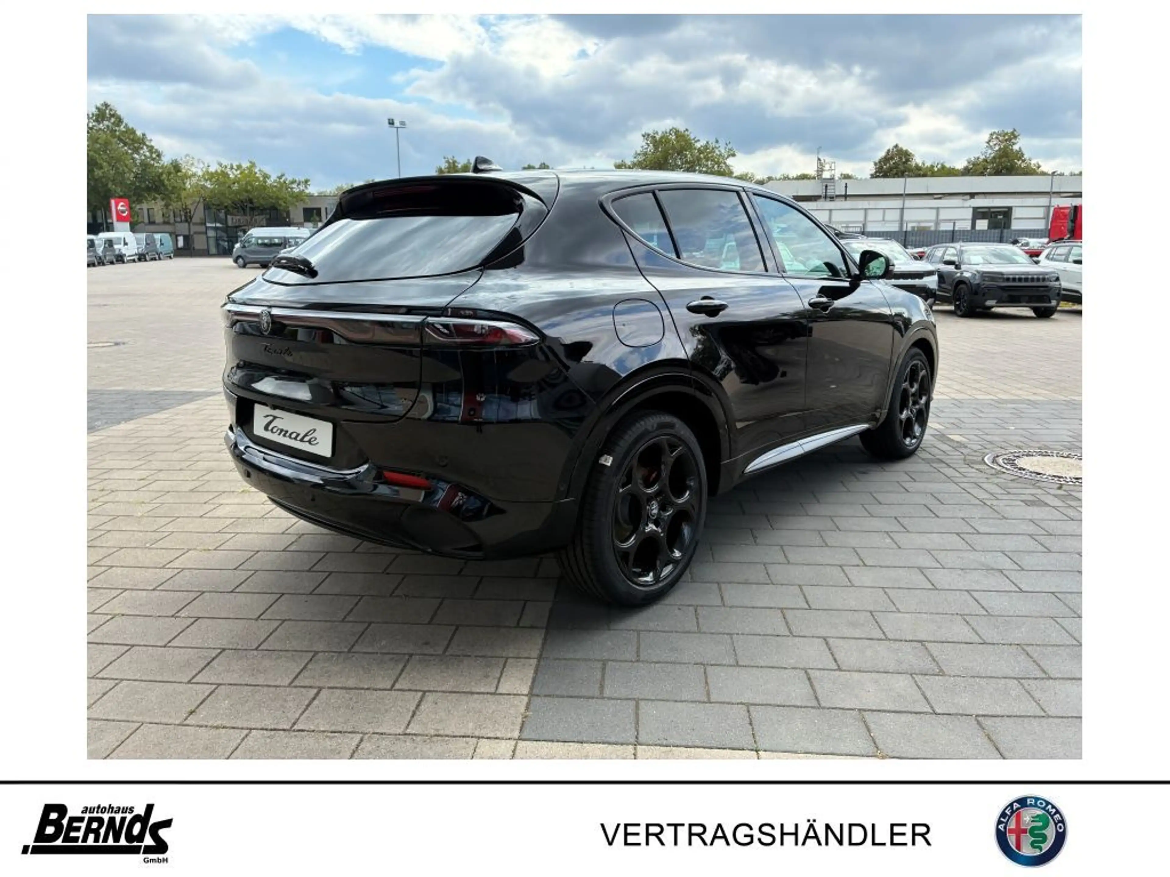 Alfa Romeo Tonale 1.5 VGT Hybrid Veloce — photo 10