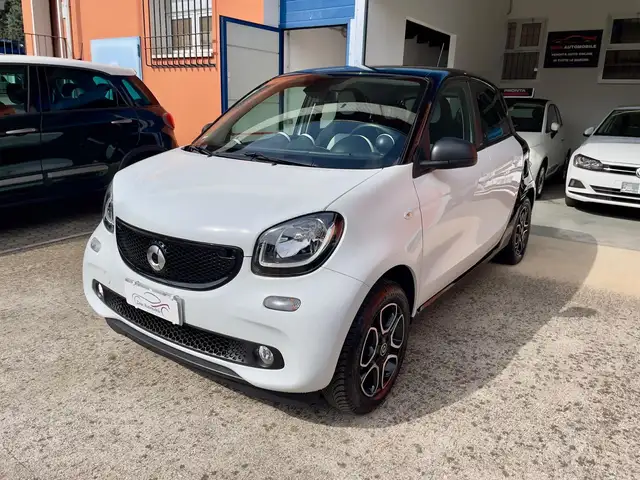 smart forFour Navi-Full Led-Km CERTIFICATI !!!