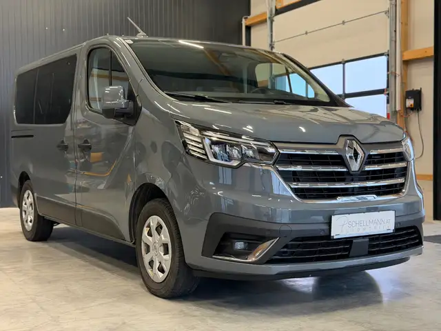 Renault Trafic L1H1 3,0t 9 Sitze Techno Blue dCi 150