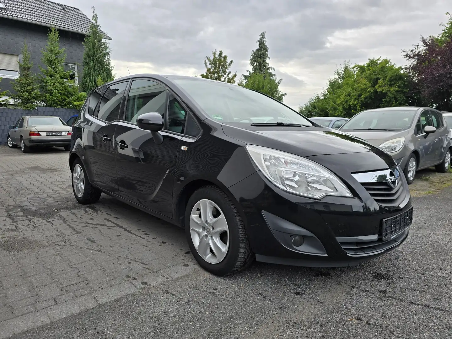 Opel Meriva Design Edition Noir - 2