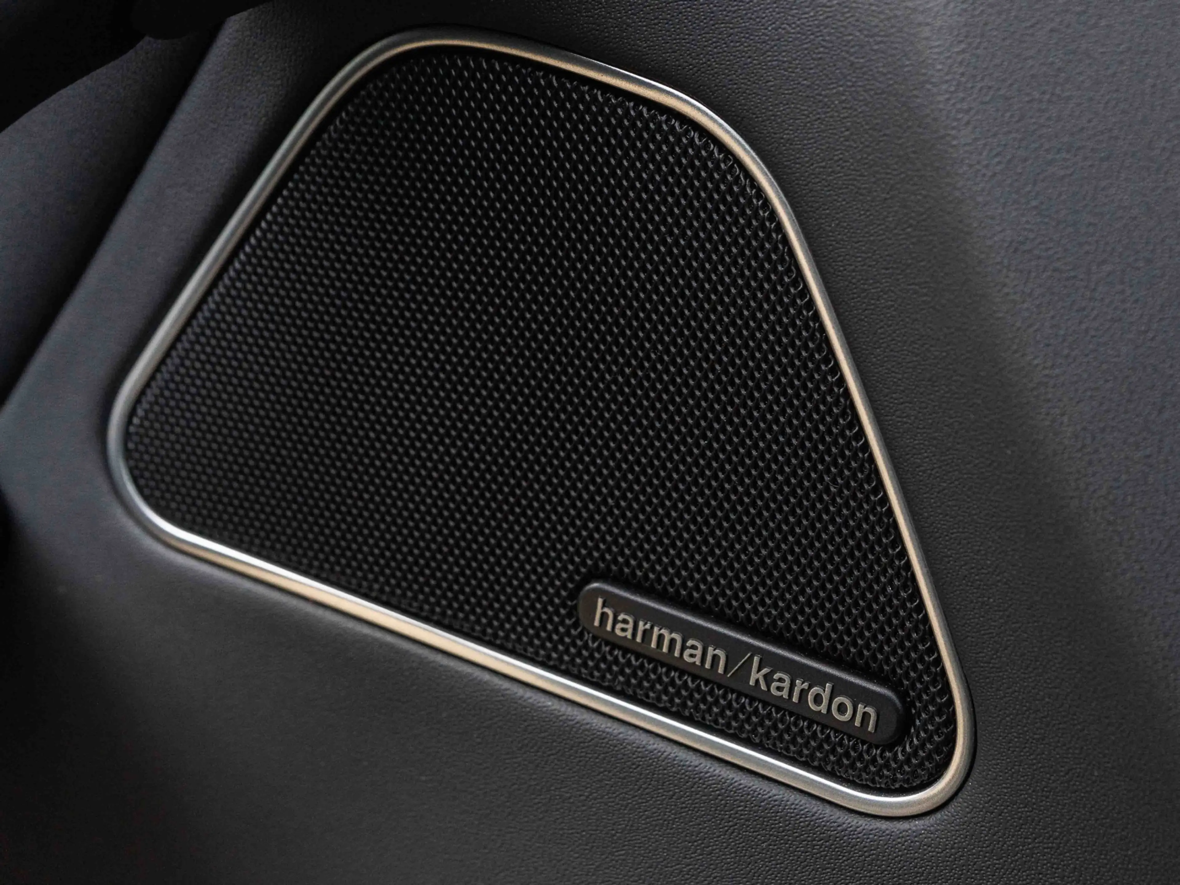 Maserati Levante 3.0 V6 Modena — photo 13