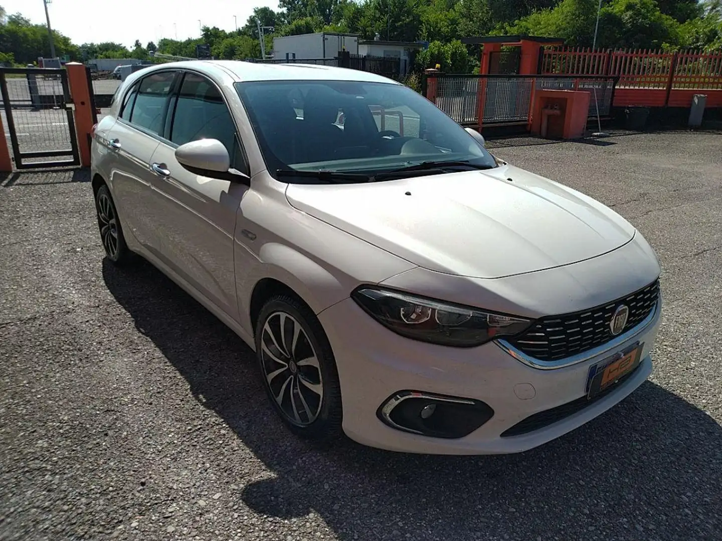 Fiat Tipo 1.3 Mjt S&S 5p. Street Wit - 2