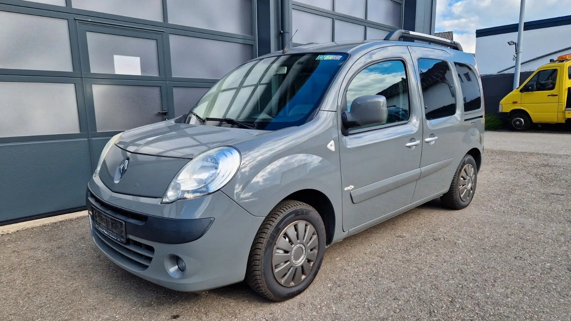 Renault Kangoo TomTom Edition PDC NAVI Grau - 1
