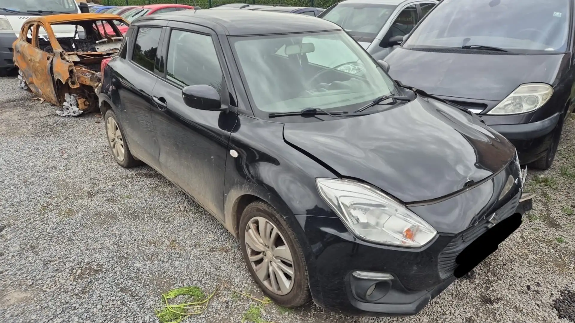 Suzuki Swift Basic Noir - 1