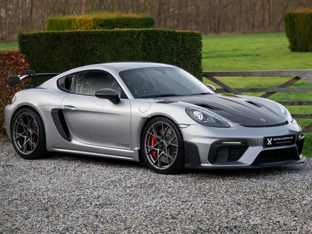 Porsche 718 718 Cayman GT4 RS Weissach