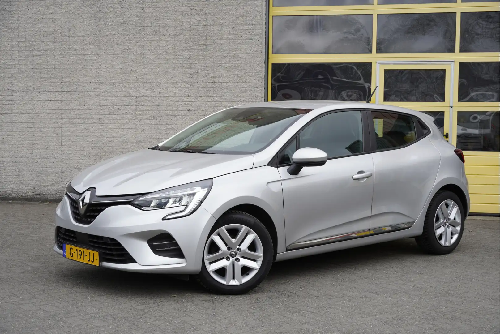 Renault Clio 1.0 TCe 5drs Zen BJ2019 Led V+A | App-Connect | Ai Gris - 2