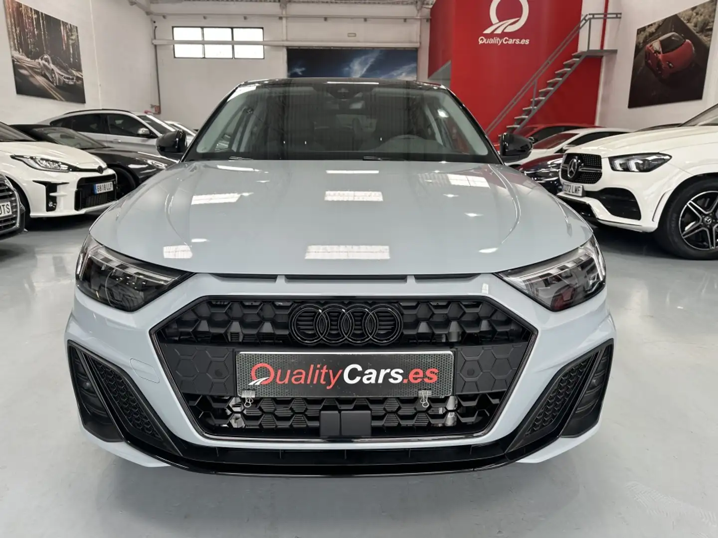 Audi A1 Sportback 35 TFSI Adrenalin Black Edition S tronic Gris - 2