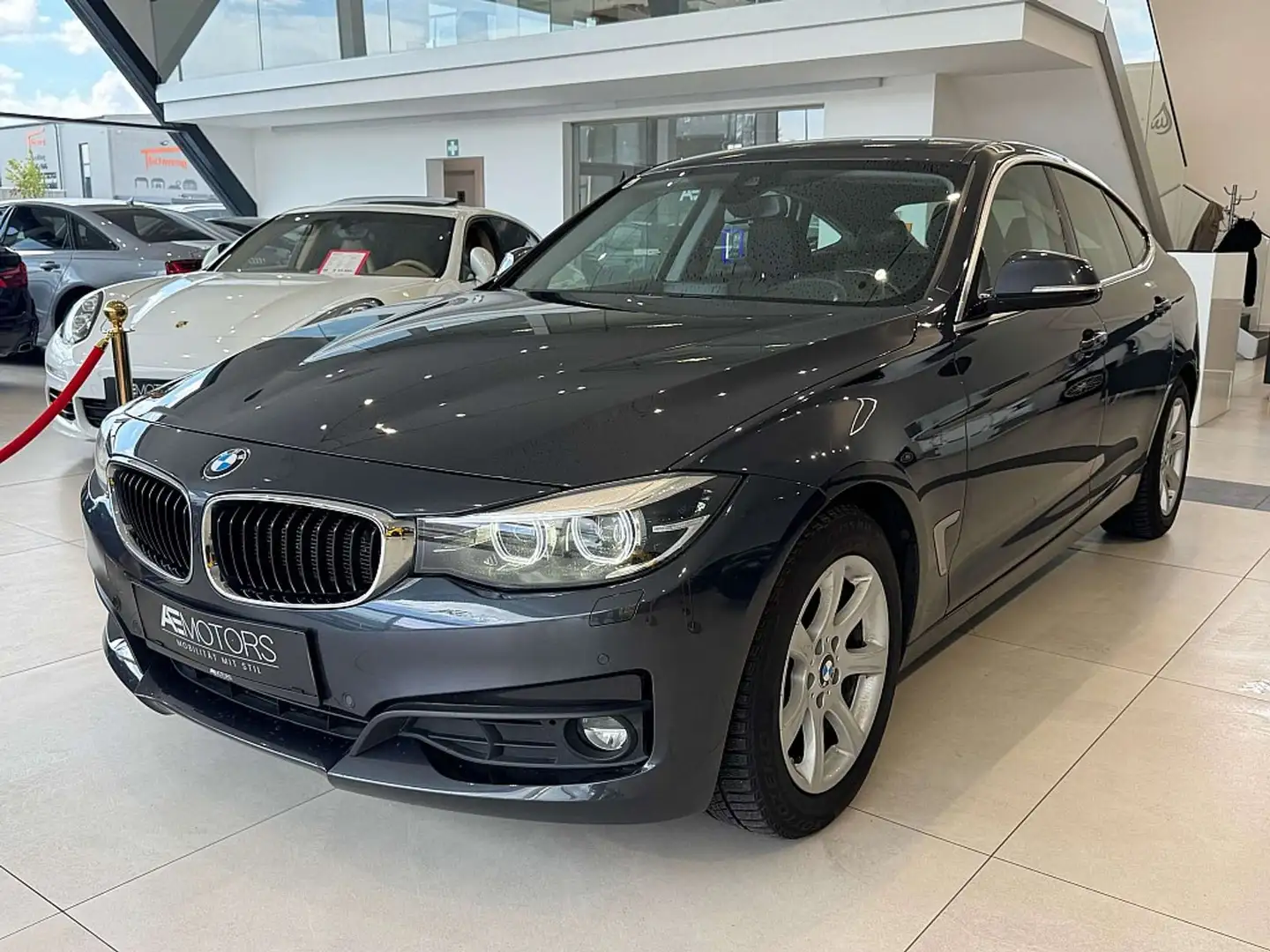 BMW 320 d xDrive Gran Turismo Aut. // VOLL // GARANTIE-... Grau - 2