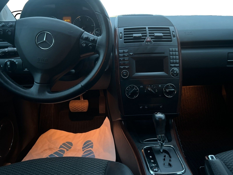 Mercedes-Benz A 180 A A 180 CDI 5-türig — photo 9