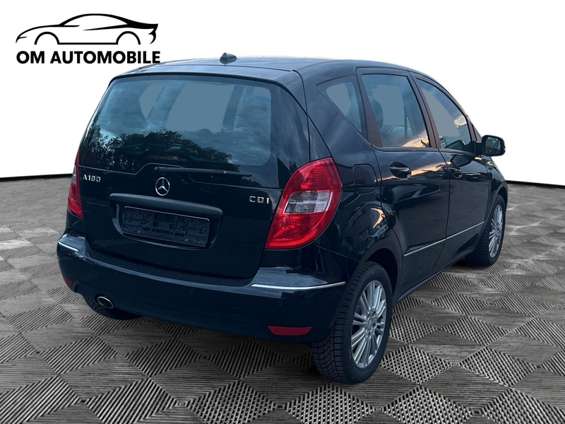 Mercedes-Benz A 180 A A 180 CDI 5-türig — photo 8