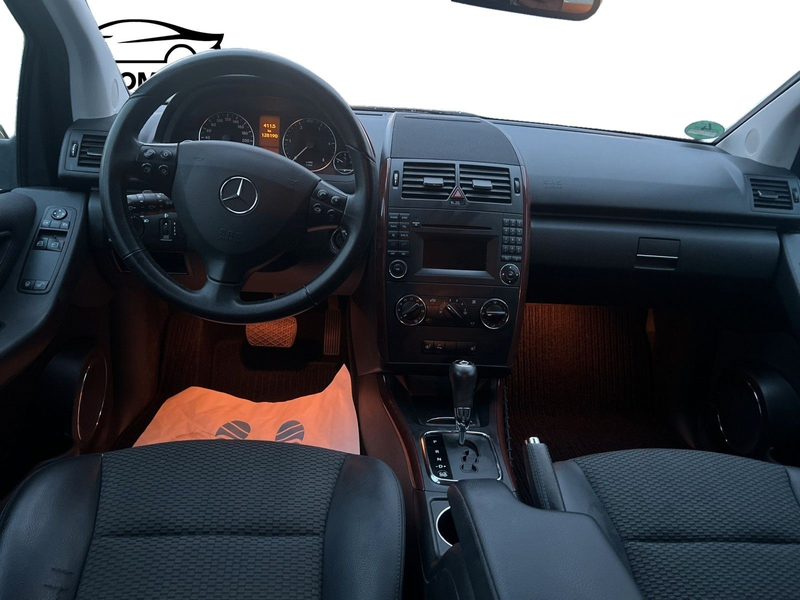 Mercedes-Benz A 180 A A 180 CDI 5-türig — photo 14