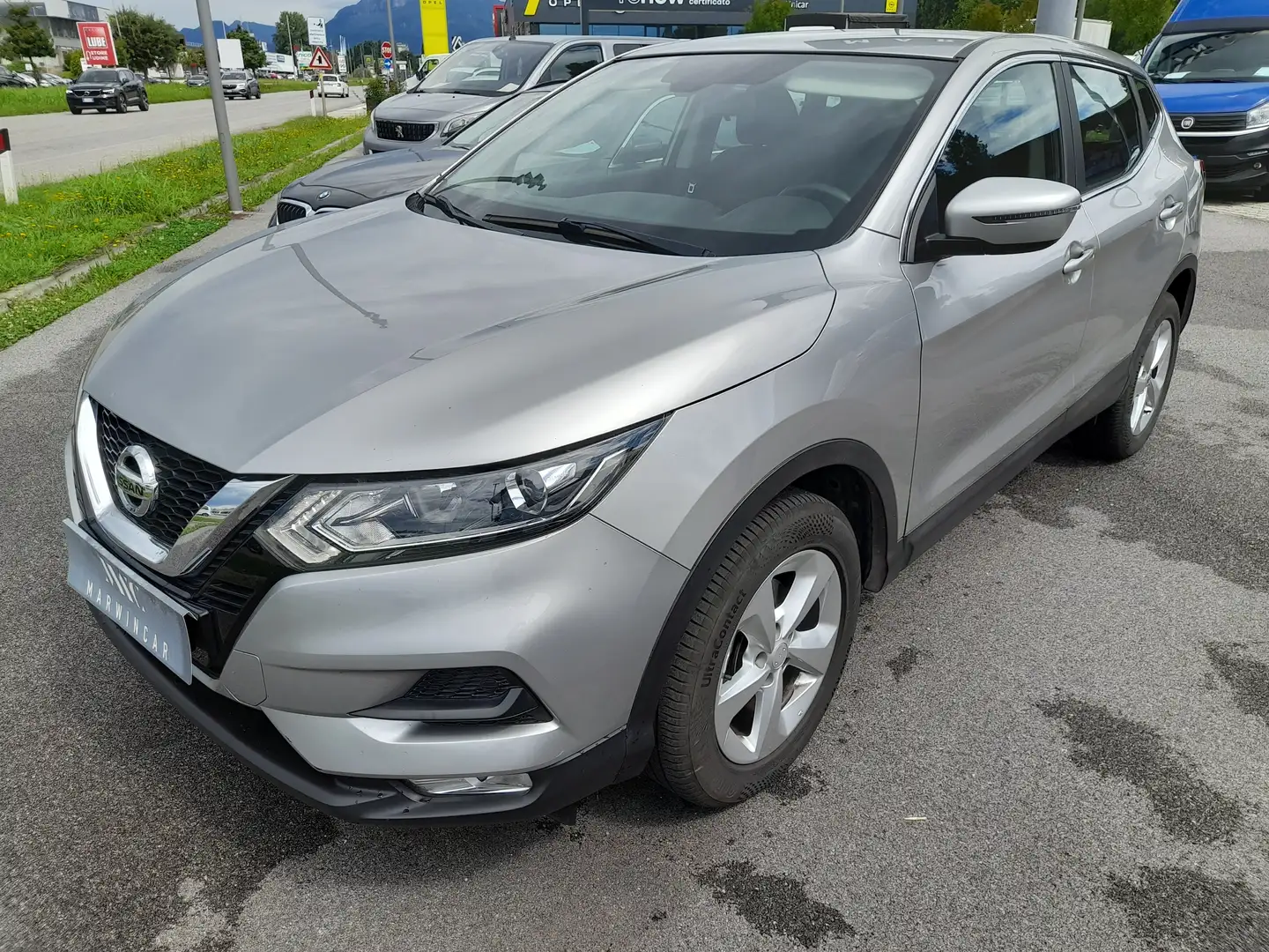 Nissan Qashqai Qashqai 1.5 dci Business 115cv Gris - 1