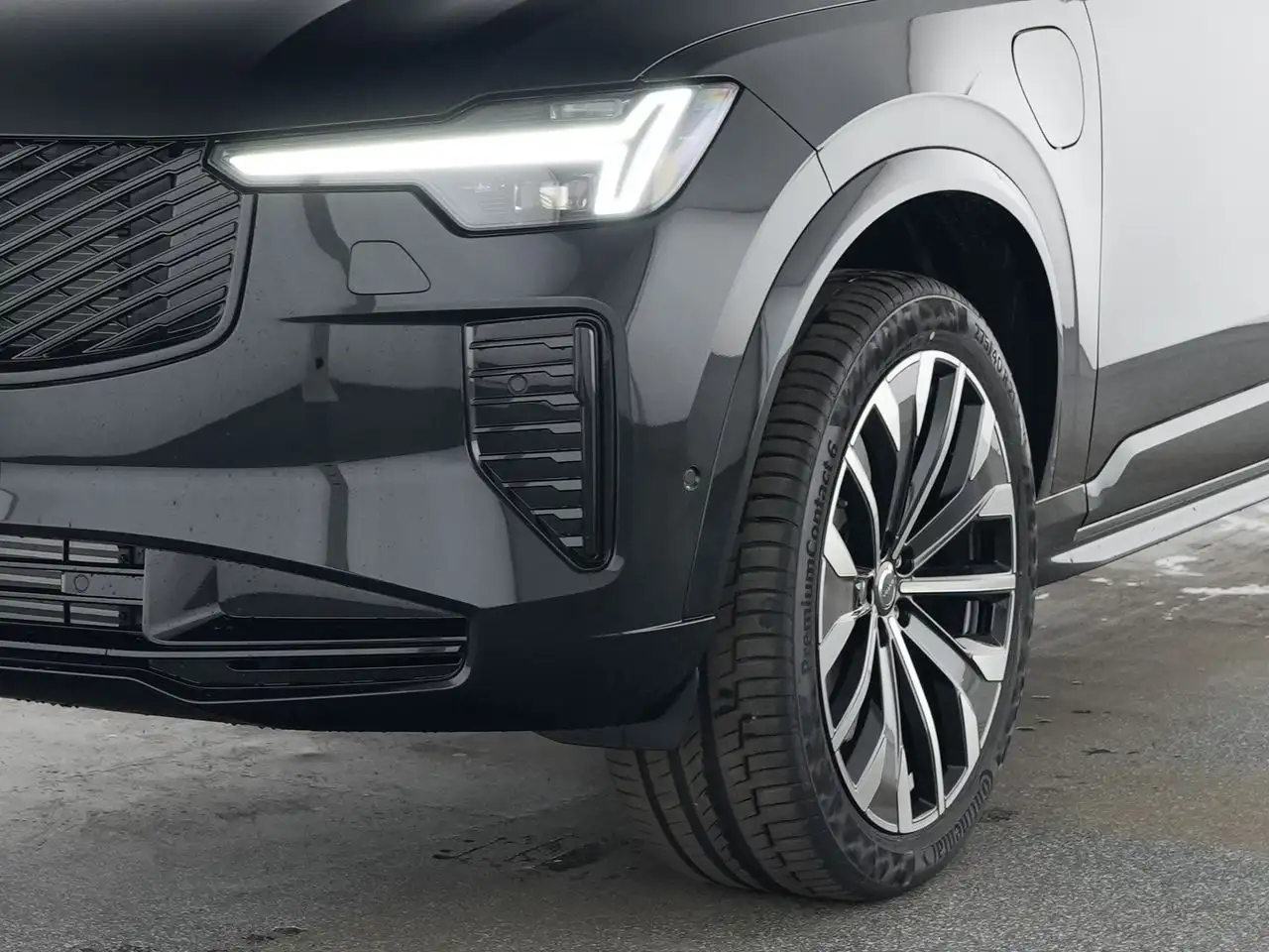 Volvo XC90 T8 Plus Dark Recharge Plug-In Hybrid AWD, миниатюра 10