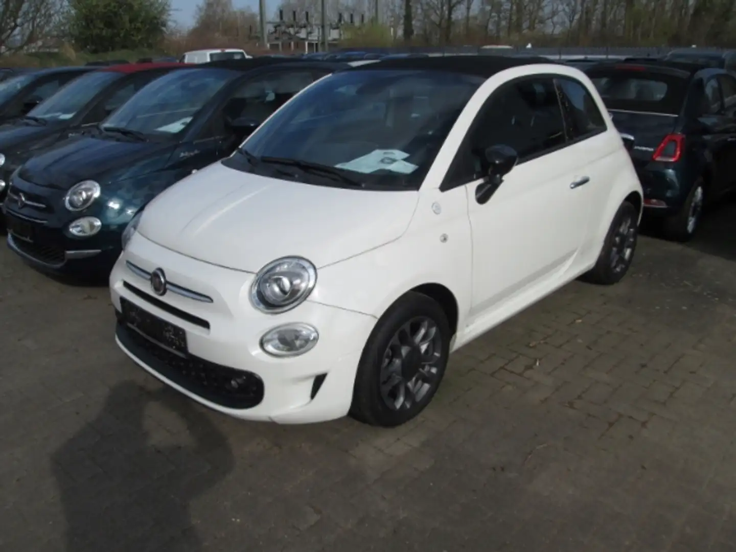 Fiat 500C Hey Google 1.0 Mild Hybrid EU6d Weiß - 1