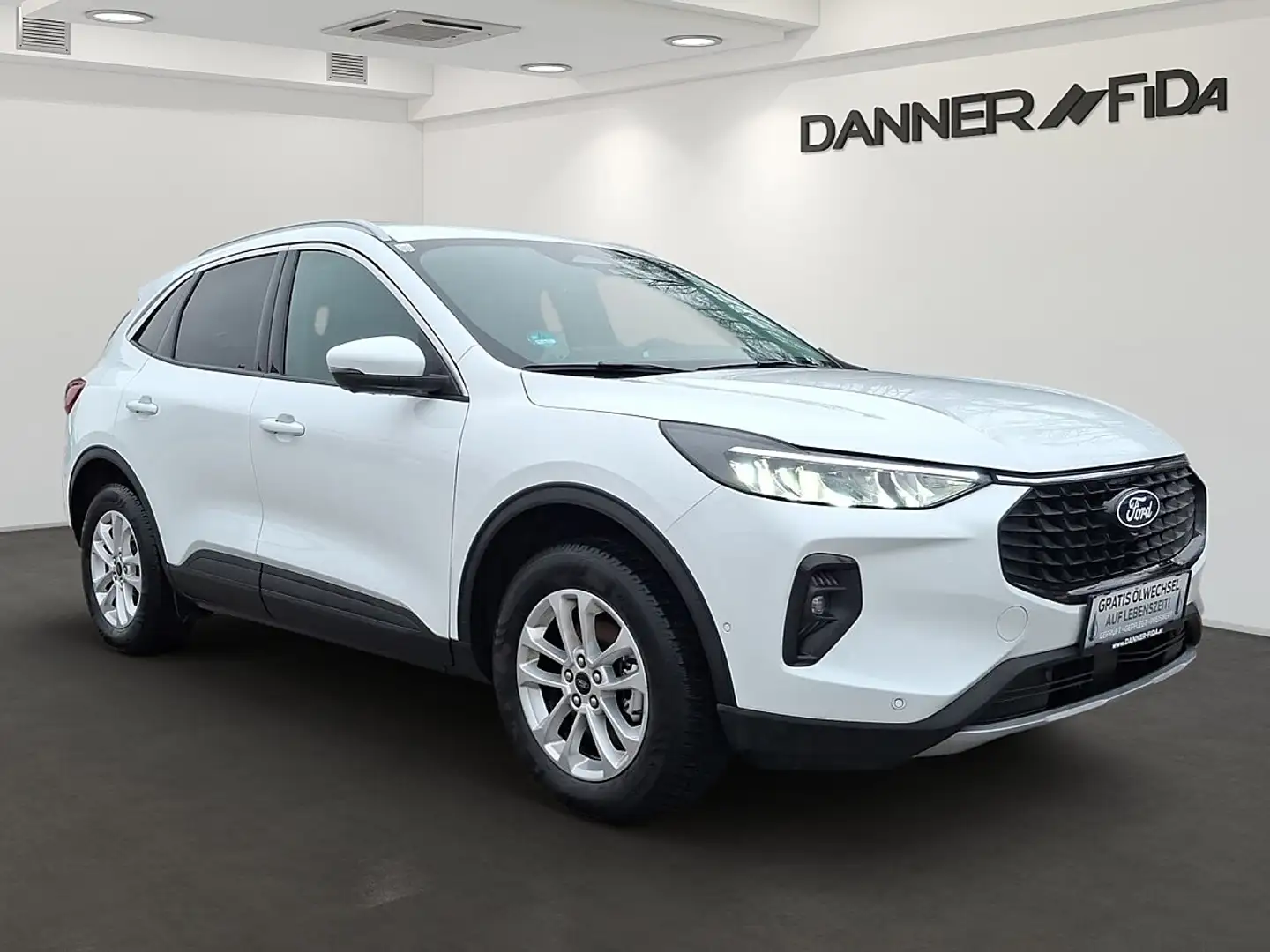 Ford Kuga 183PS Benzin/Hybrid  2,5 Duratec FHEV Titanium ... Blanc - 2