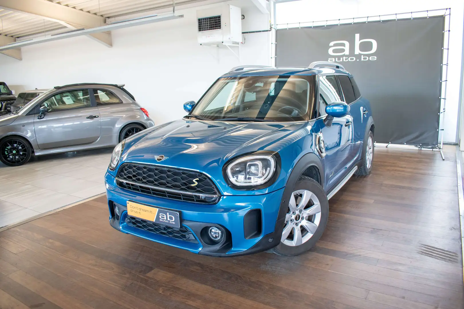 MINI Cooper SE Countryman SE ALL4, DIGITAL COCKP., CC, NAV, LED, PARK-ASSIST Bleu - 2