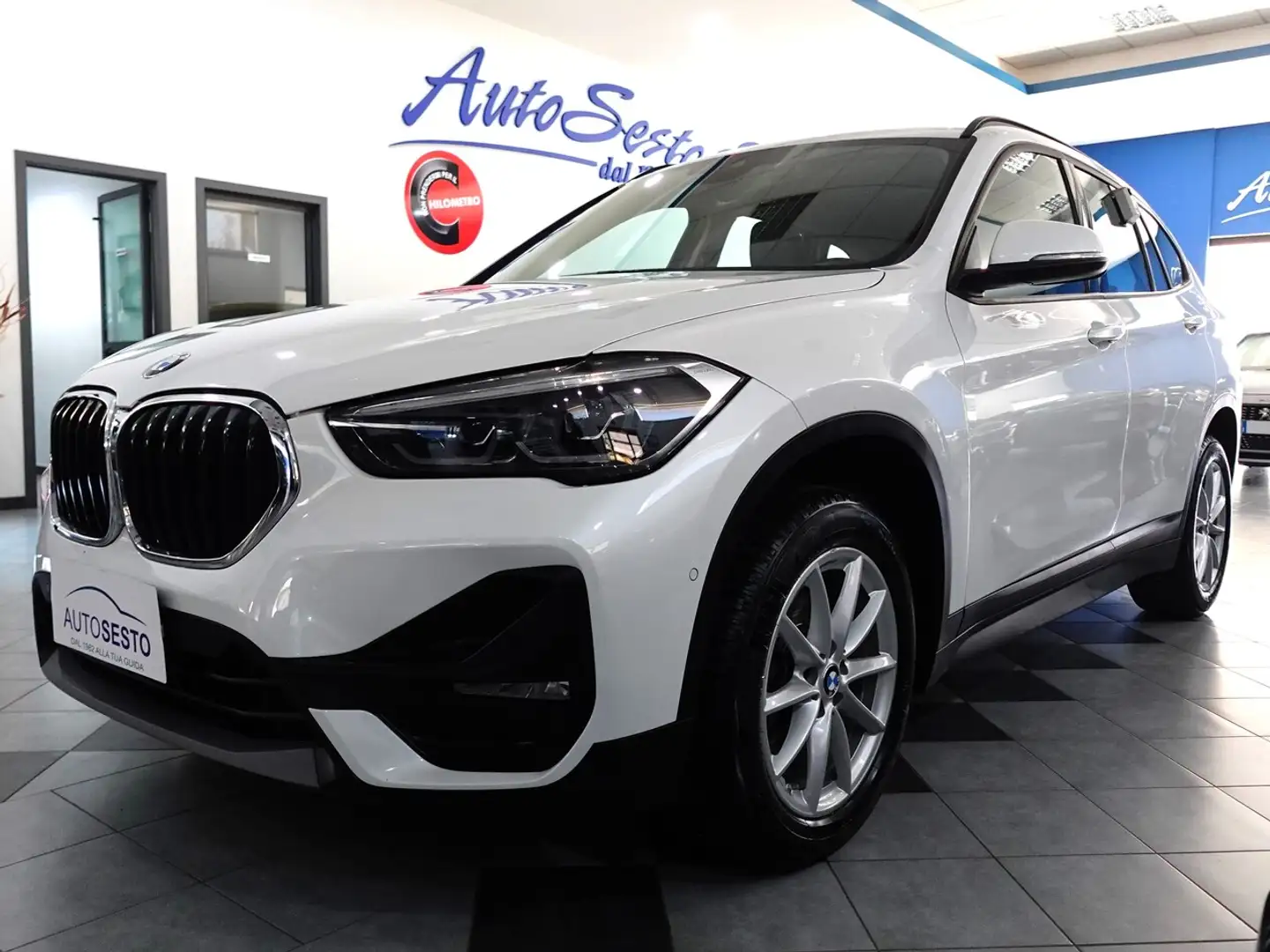 BMW X1 1.5d 116 CV SDRIVE16d BUSINESS ADVANTAGE Blanc - 2