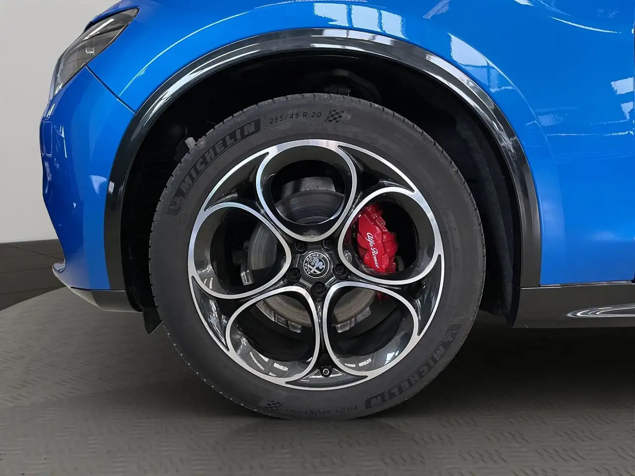 Alfa Romeo Stelvio 2024