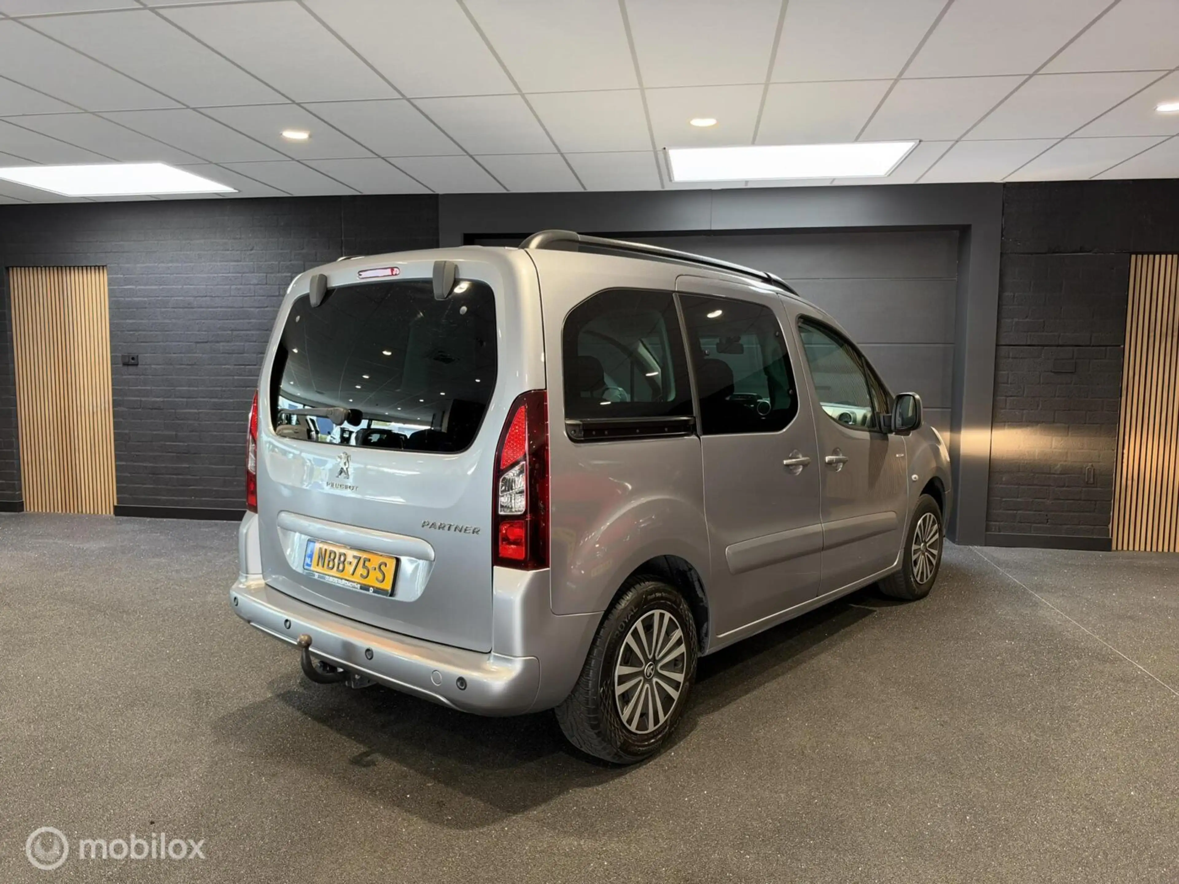 Peugeot Partner Tepee 1.2 PT Allure|RIEM VV 95DKM|RIJKLAAR — photo 9