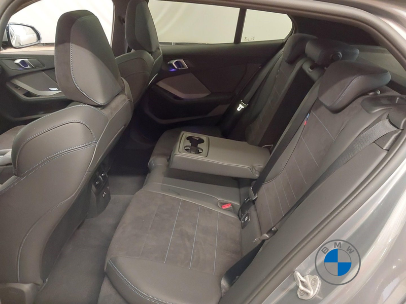BMW 120 d M Sport 19" Pano Memory H/K — photo 8