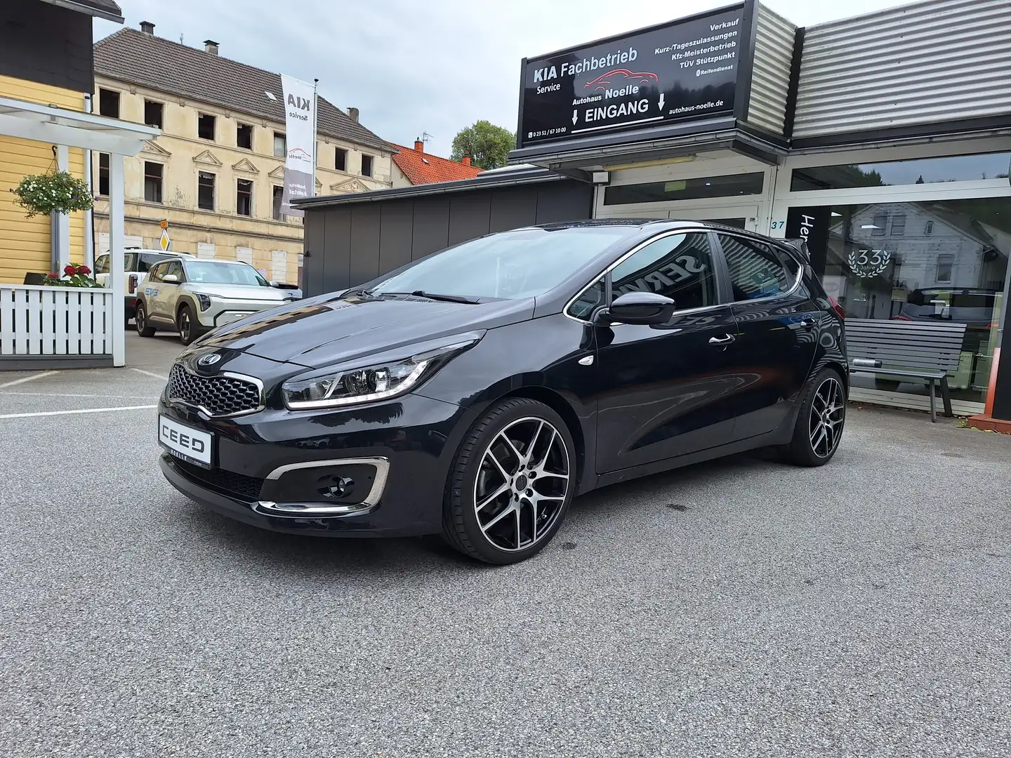Kia Ceed / cee'd 1.6 GDI, Dream Team, "B-Power", AHK, WR Alu Noir - 1