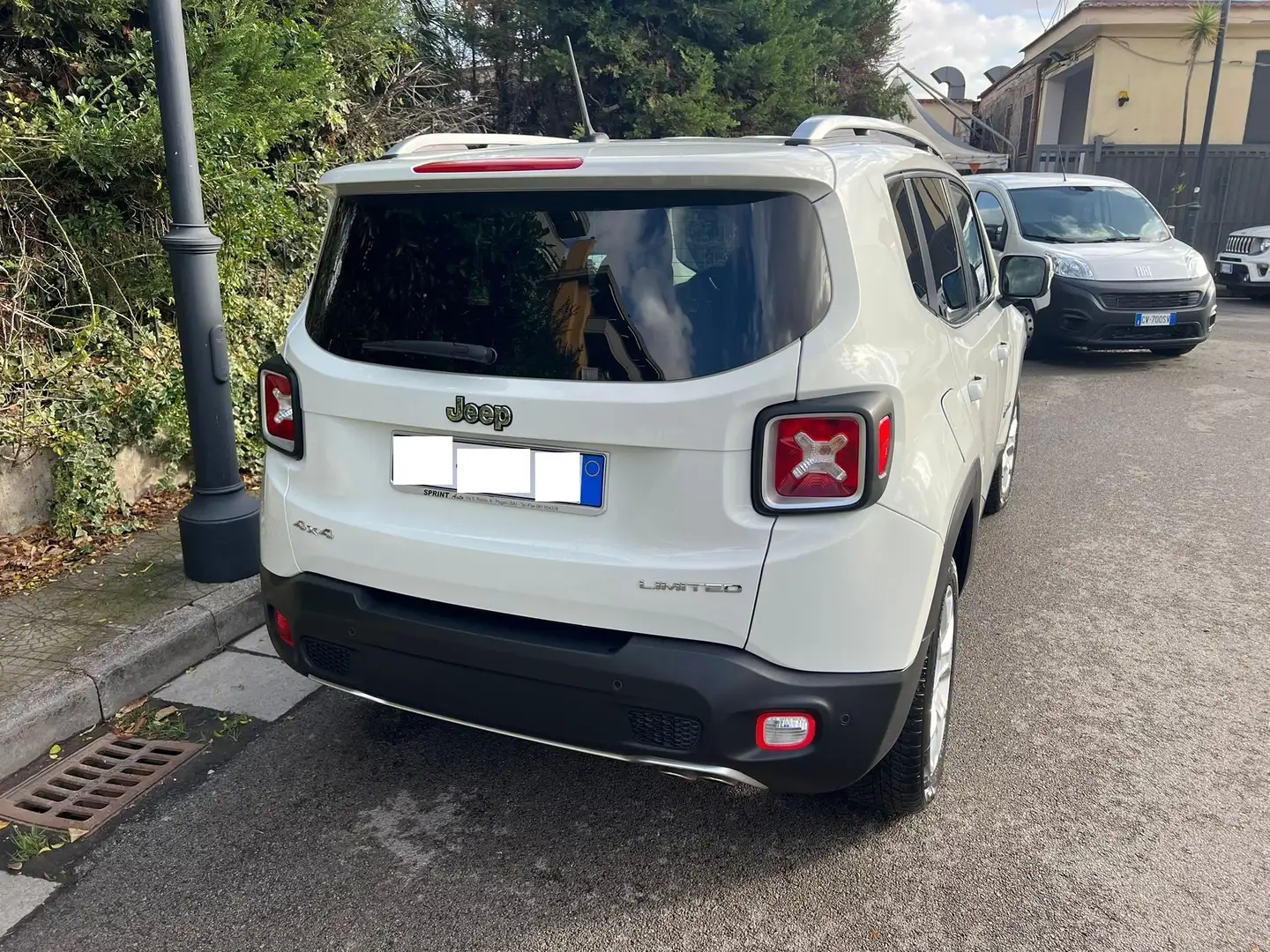 Jeep Renegade 2.0 mjt Limited FARI XENO NAVI R17 Blanco - 2