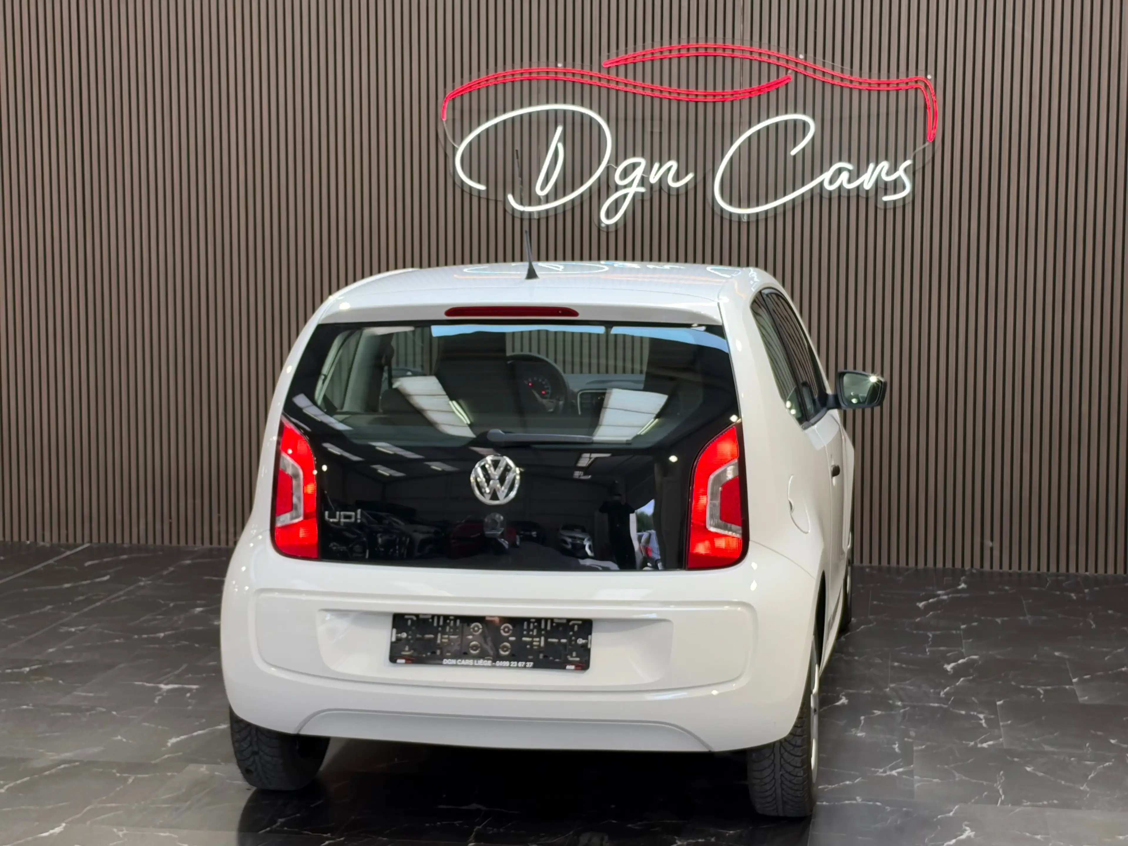 Volkswagen up! Up! 1.0i High up! — photo 4