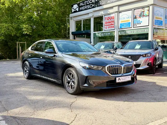 BMW 520 iA Limousine Head-Up/360°/H&K