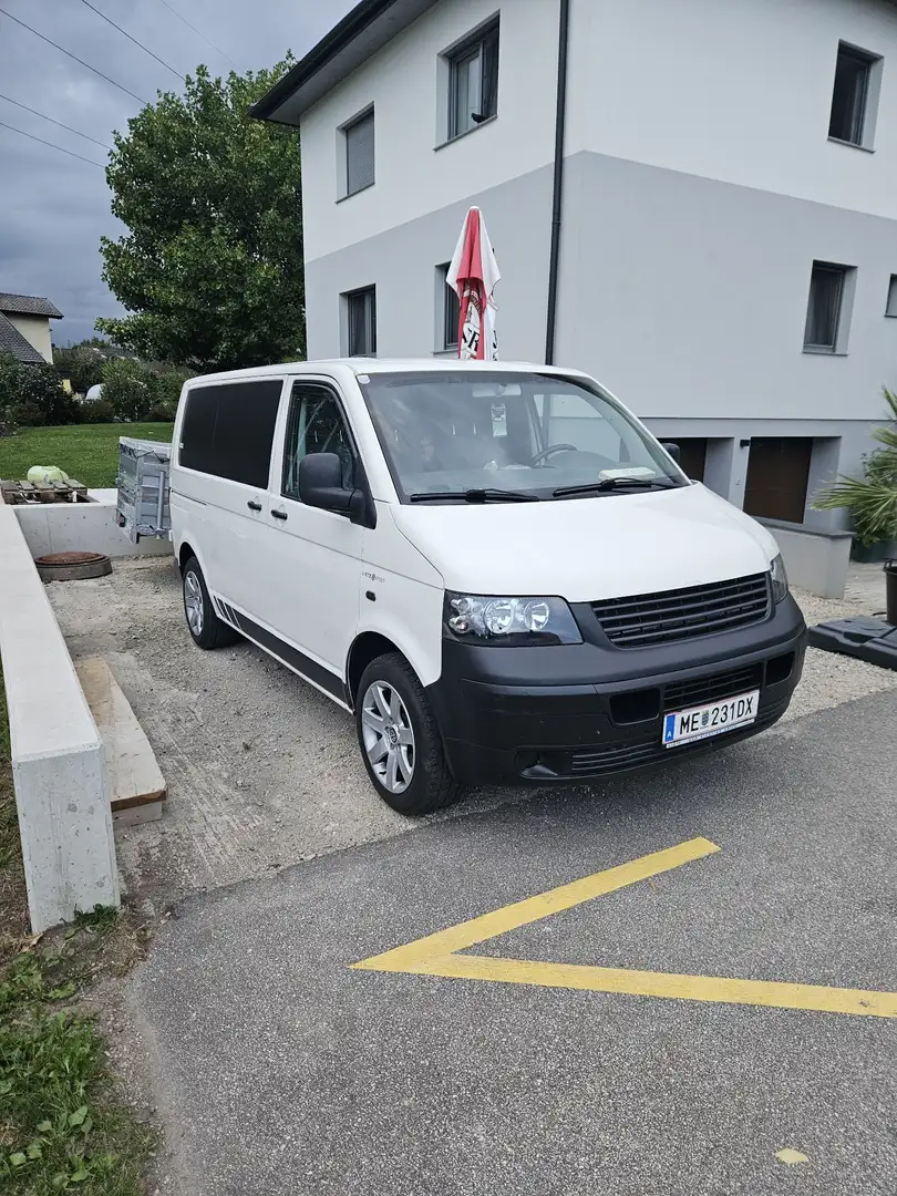 Volkswagen T5 Weiß - 1