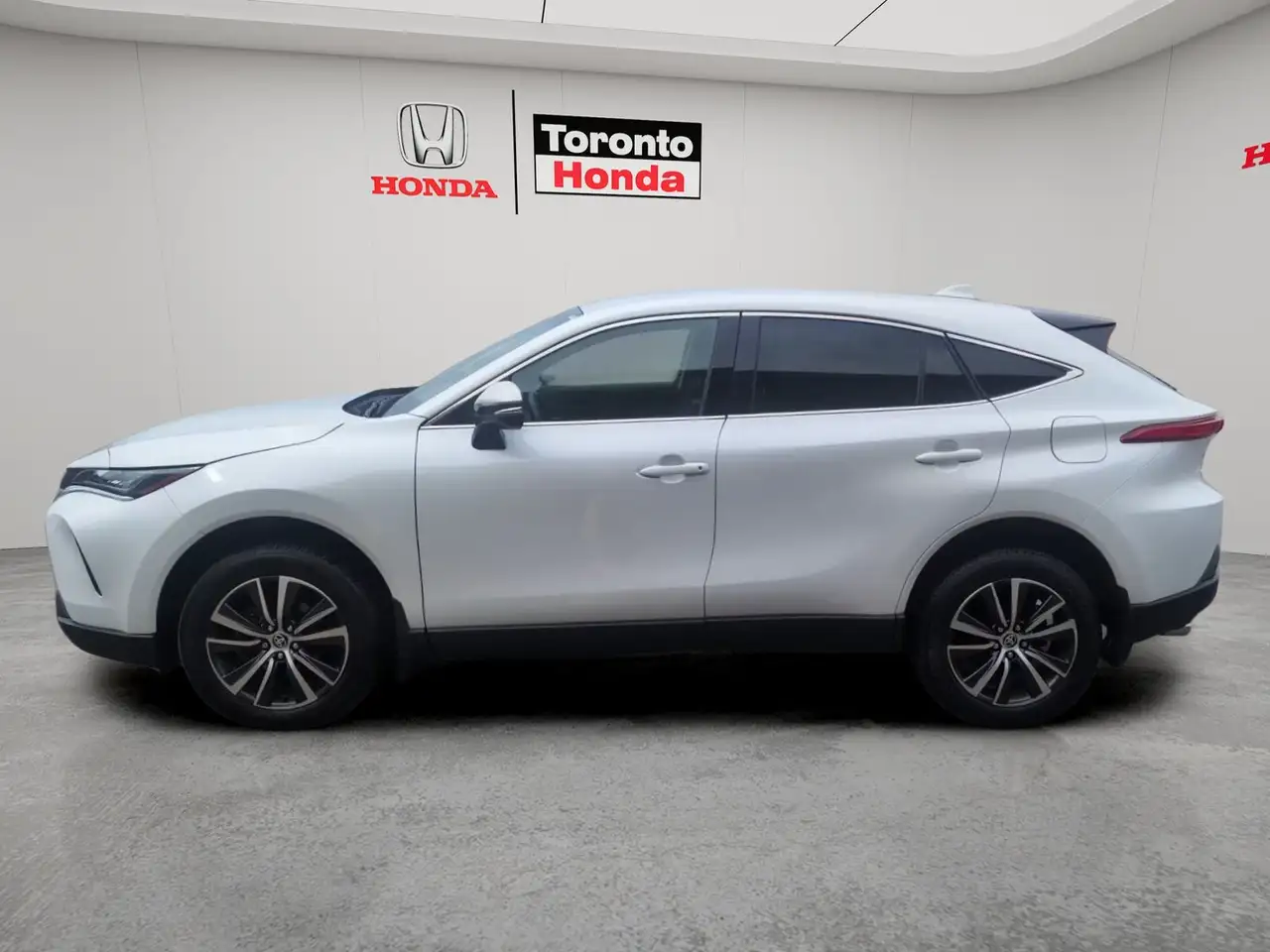 Toyota Venza снимка Toyota Venza