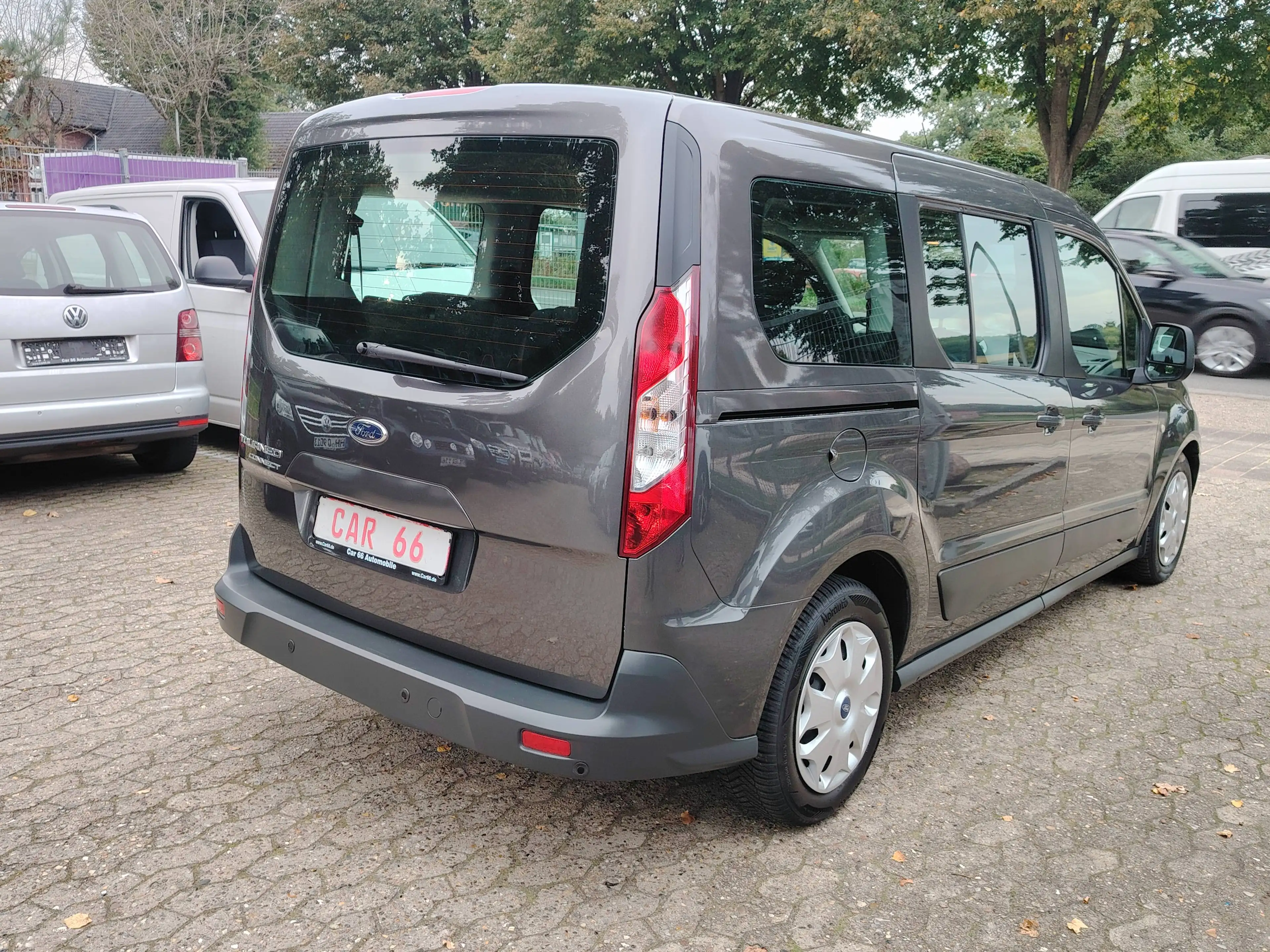 Ford Tourneo Connect Trend / 7 Sitze / Lang / — photo 4