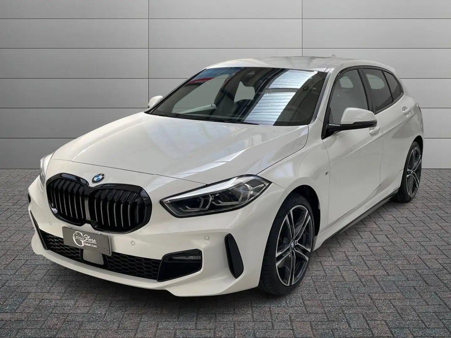 BMW 118 d Msport auto Biały - 1