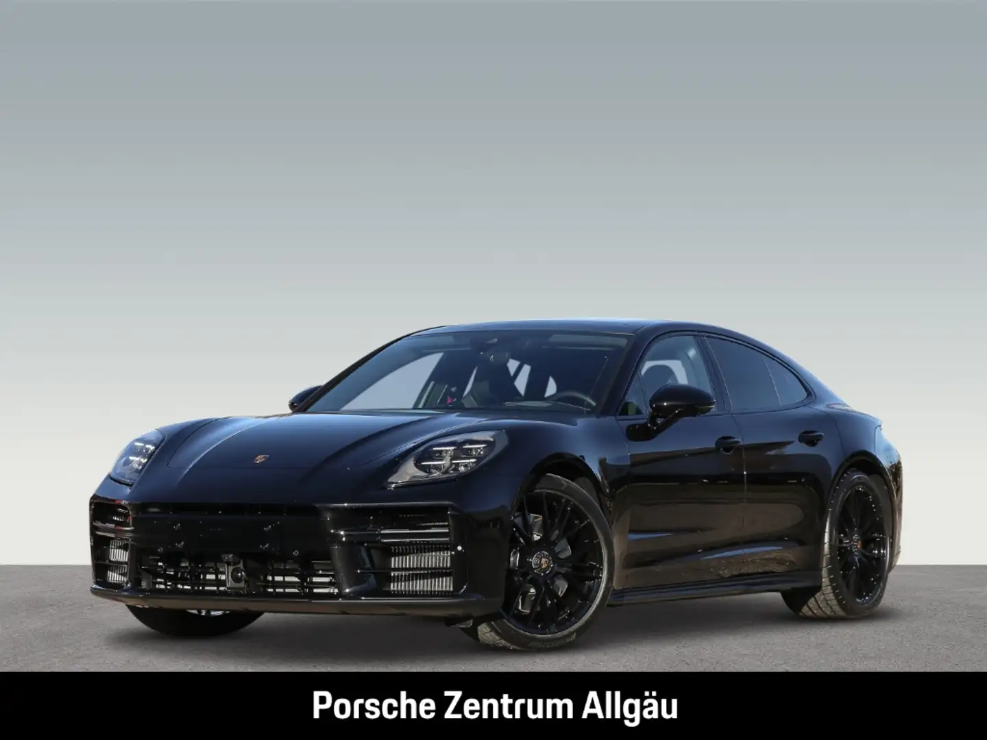 Porsche Panamera GTS Schwarz - 1
