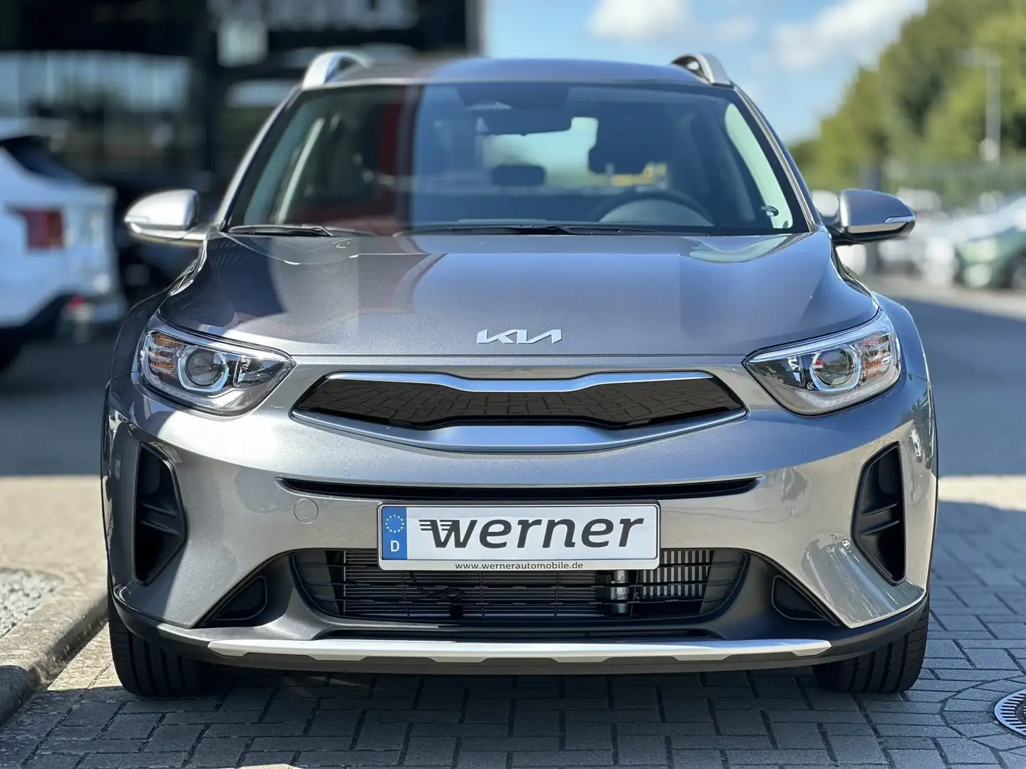 Kia Stonic 1.0 T-GDI Vision Grau - 2